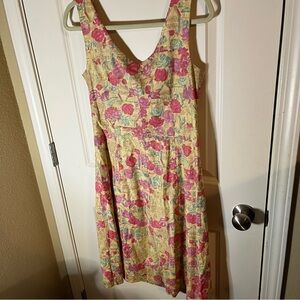 Garnet Hill V Neck Floral Dress